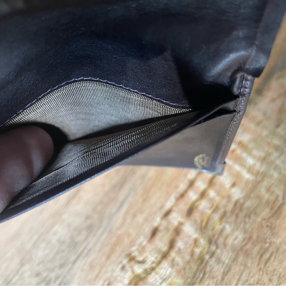 RARE Vintage GUCCI 70s Horseshoe Leather Slim Bi-fold Wallet Brown 925 Hardware - Picture 12 of 16